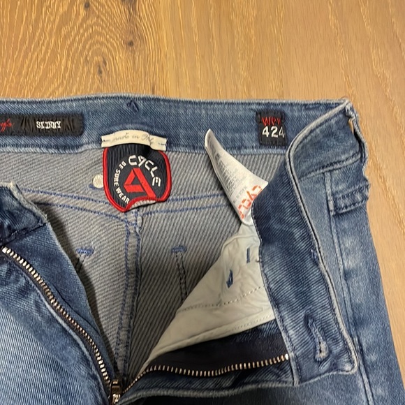 Cycle Italian designer jeans - Picture 3 of 6